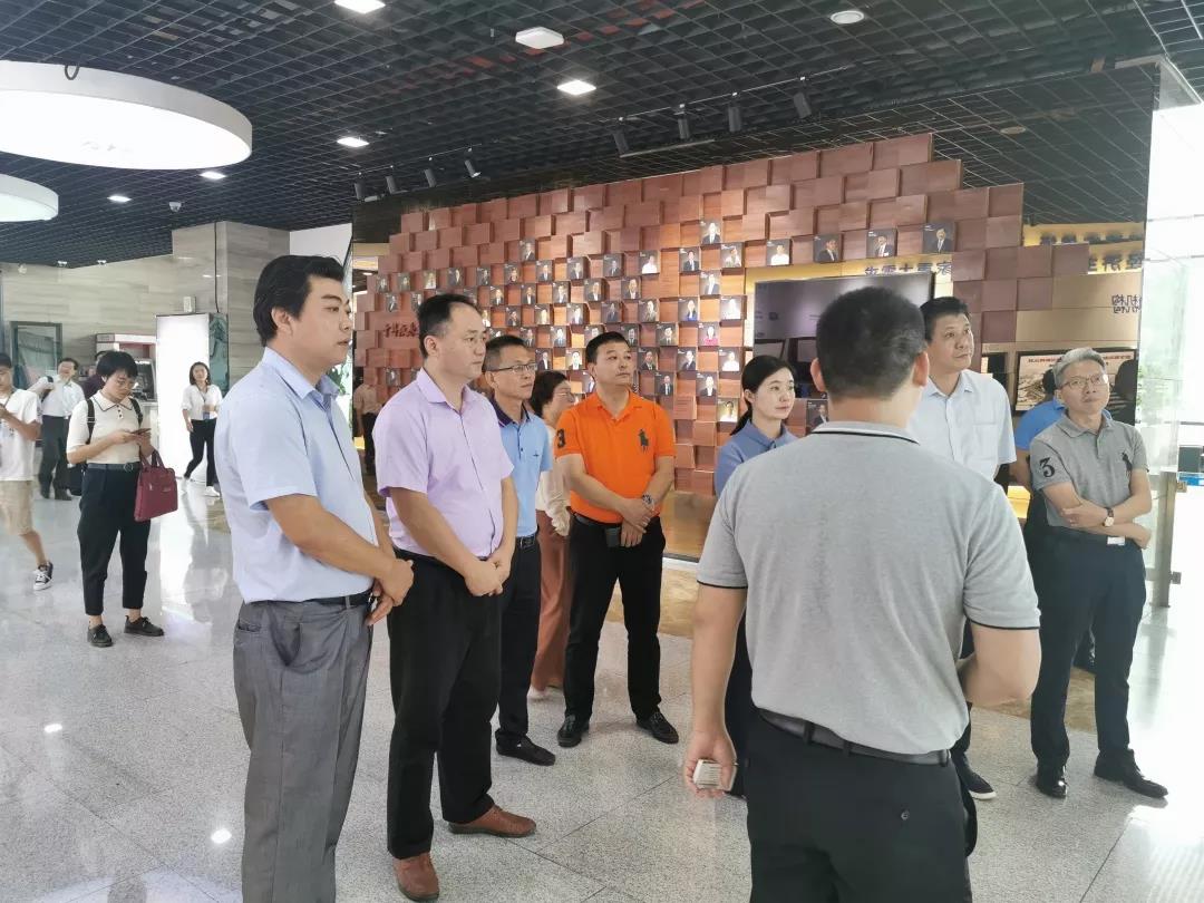 �Ї��ƌW(xu��)Ժ�������M(j��n)���g(sh��)�о�Ժ