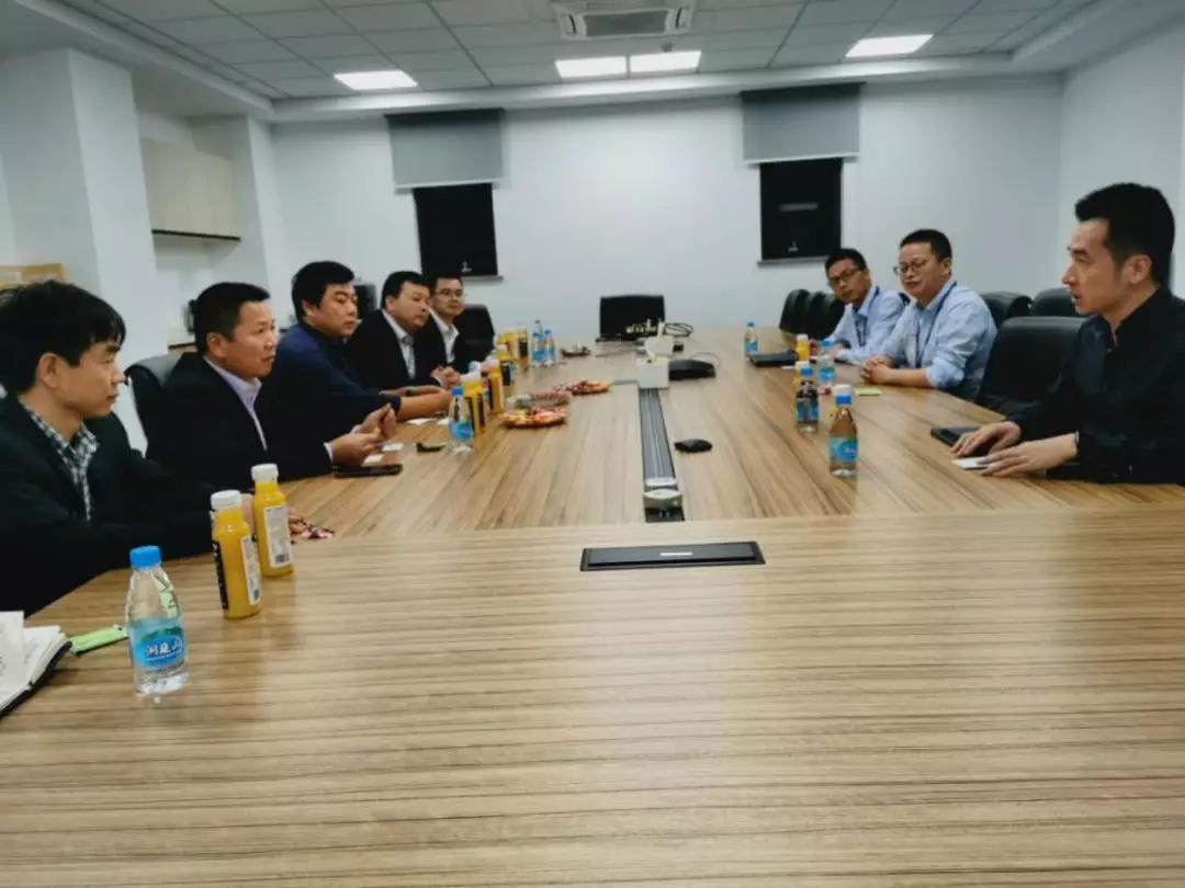 「企業(yè)走訪(fǎng)」趙國強會(huì )長(cháng)帶隊走訪(fǎng)名譽(yù)會(huì )長(cháng)單位——蘇州瀚川智能